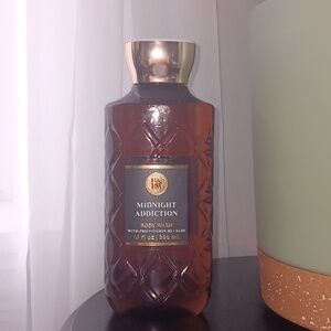 Midnight Addiction Bath and Body Works Body Wash - BRAND NEW